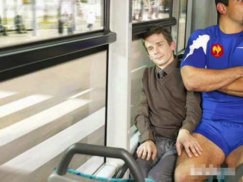 Nỗi lòng này có ai thấu.