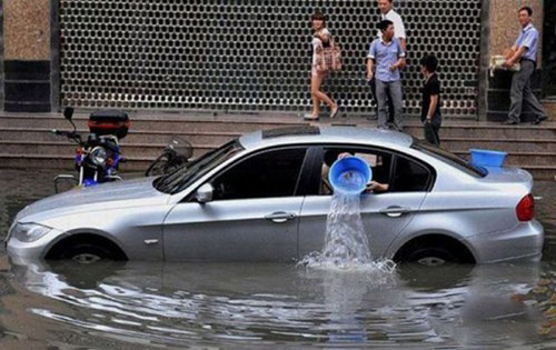 Ai bảo đi ôtô là sướng?