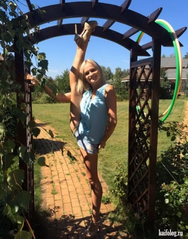 chong mat xem chi em the hien tai nang xoac hinh anh 14