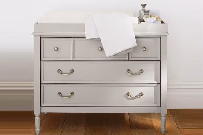 Những sản phẩm cho bé tưởng cực kỳ cần thiết nhưng mua chỉ phí tiền - Ảnh 2.