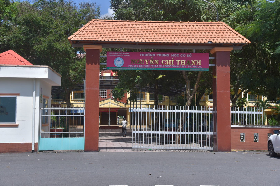 Trường THCS Nguyễn Chí Thanh, Tp Cao Lãnh, nơi em Hoài Thương đang theo học.