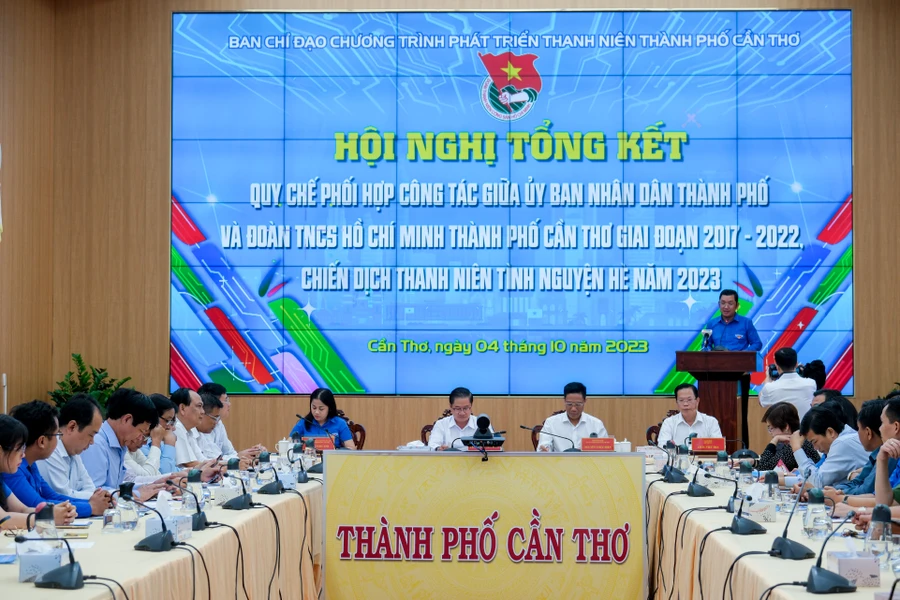 Quang cảnh hội nghị tổng kết.