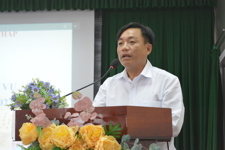 Ông Nguyễn Văn Ngợi, Trưởng phòng Chính trị Tư tưởng - Sở GD&amp;ĐT Đồng Tháp.