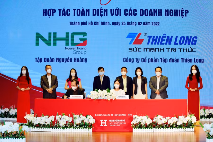 Các tập đoàn và Doanh nghiệp ký kết hợp tác với HIU