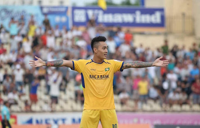 Niềm vui của Tuấn Tài khi mở tỷ số cho SLNA Niềm vui của Tuấn Tài khi mở tỷ số cho SLNA