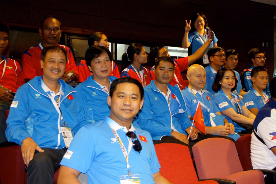 Đoàn thể thao Việt Nam tại lễ khai mạc