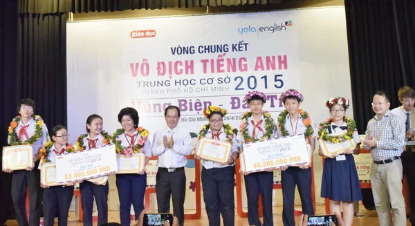 Chung kết Cuộc thi Vô địch tiếng Anh THCS TPHCM 2015