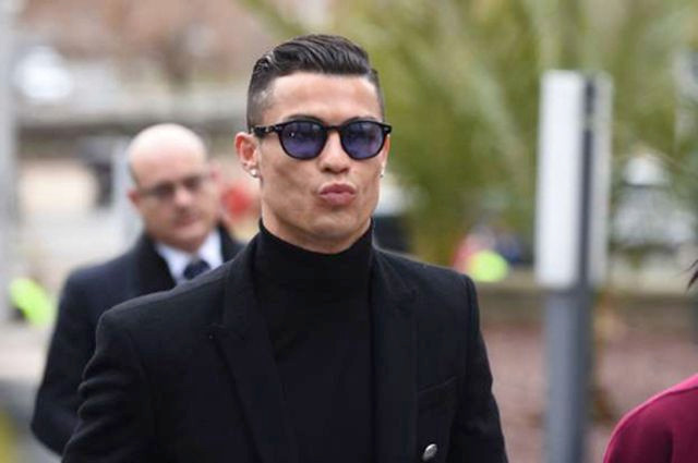 C.Ronaldo bị chỉ trích khi thoát cáo buộc hiếp dâm nhờ… đẹp trai, nổi tiếng - 2