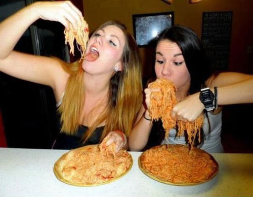 Những khoảnh khắc khôi hài hiếm gặp trên trái đất ảnh 12