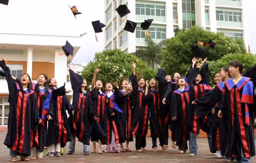 ĐH Quốc gia TP.HCM là đại diện duy nhất của Việt Nam xuất hiện trong bảng xếp hạng các đại học có tỉ lệ sinh viên tốt nghiệp có việc làm tốt nhất thế giới.