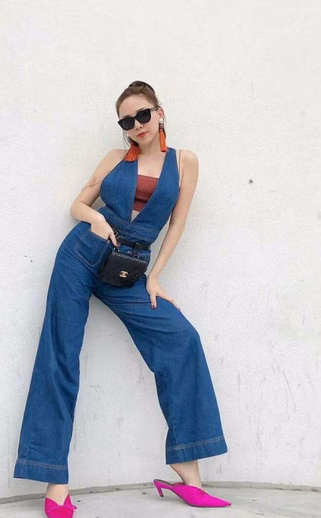 co 1 loai trang phuc my tam, lan khue deu me, dien kieu nao cung tre them vai tuoi - 11