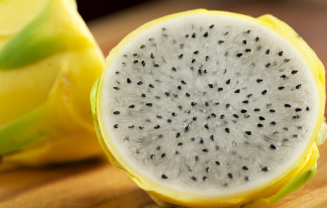 1 triệu đồng/kg thanh long vàng bày mâm ngũ quả Tết ảnh 3 Giá chát: 1 triệu đồng/kg thanh long vàng trưng Tết