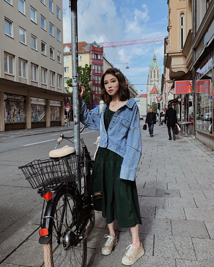 4 mẫu áo khoác đẹp nhẹ nhàng nhưng cực sang chảnh mùa thu ảnh 10 Empty