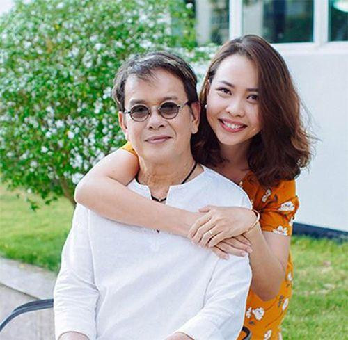 Chênh lênh nhau tới 44 tuổi nhưng hai vợ chồng nhạc sĩ Đức Huy đều rất hạnh phúc. Chênh lênh nhau tới 44 tuổi nhưng hai vợ chồng nhạc sĩ Đức Huy đều rất hạnh phúc.