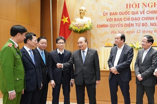 Thủ tướng: Xây dựng Chính phủ điện tử, không để bộ máy phình ra, thủ tục phức tạp hơn ảnh 3 Thủ tướng: Xây dựng Chính phủ điện tử, không để bộ máy phình ra, thủ tục phức tạp hơn ảnh 3