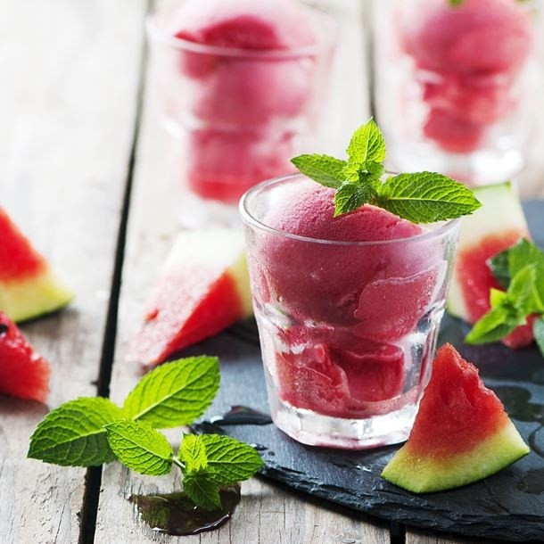 Giải cứu dưa hấu làm ngay những món siêu hot này!