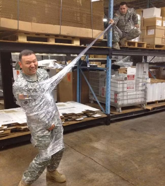 nhung hinh anh cu xem xong la... cuoi hinh anh 3