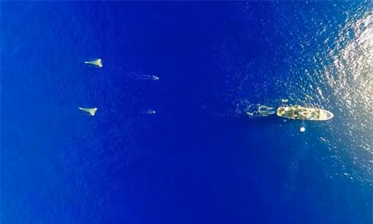 Đảo rác thải bằng diện tích 3 nước trên Thái Bình Dương - Ảnh 1.