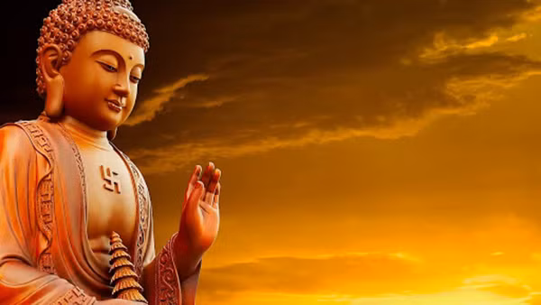 Đúng ngày lễ Phật Đản, 4 con giáp thời tới cản không kịp