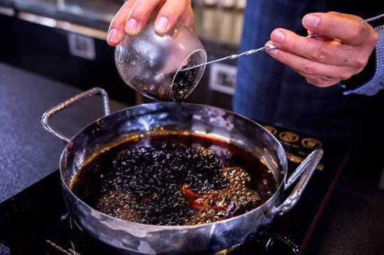 cach lam tran chau duong den gion, ngon nhu o tiem - 6