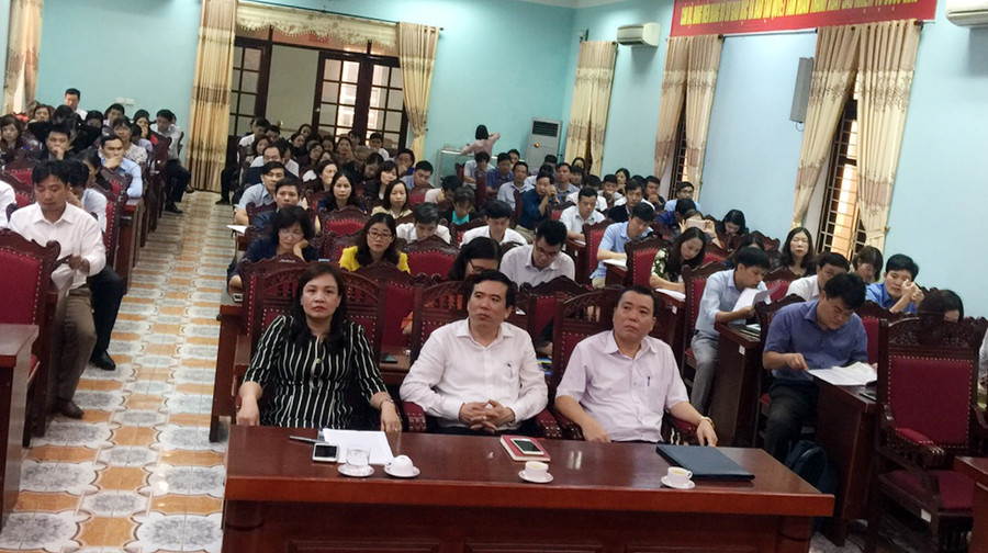 Quang cảnh hội nghị