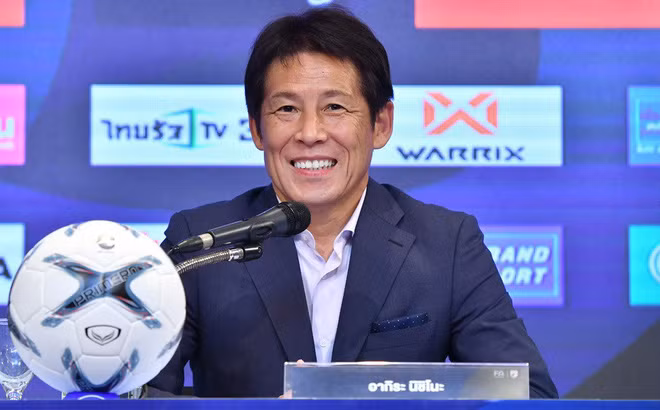 HLV Nishino đòi thay đổi quy trình, muốn Thái Lan làm điều hiếm thấy trước đại chiến VN