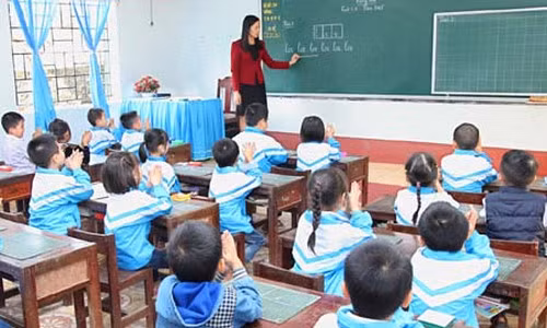 Cuộc thi GVDG cần tiếp tục duy trì để phát hiện và phổ biến kinh nghiệm GD bổ ích. Ảnh: INT