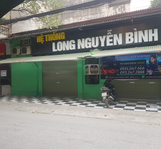 Một tụ điểm nằm trong hệ thống đã bị niêm phong