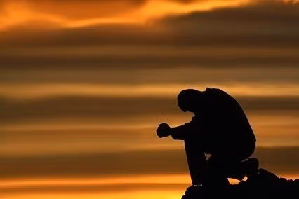 Mất tình yêu đâu phải là mất tất cả (hình minh họa)