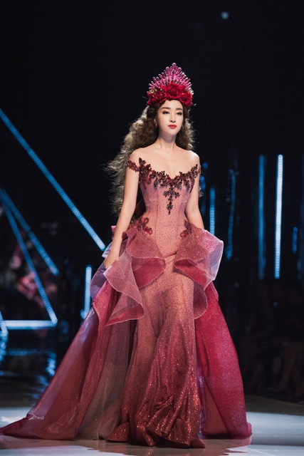 Hoa hậu Mỹ Linh. Hoa hậu Mỹ Linh.