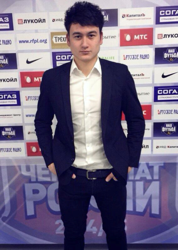 Gu thoi trang tre trung, don gian cua thu mon Dang Van Lam hinh anh 13