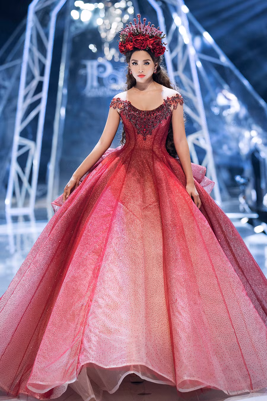 Hoa hậu Tiểu Vy.