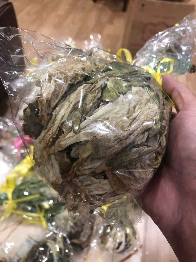 Đổ xô săn lùng bông hoa được xem là thảo dược quý giá trong truyện Kim Dung ảnh 9 Cận cảnh bông hoa không dưới 5 triệu đồng đang được dân chơi Việt săn lùng-9