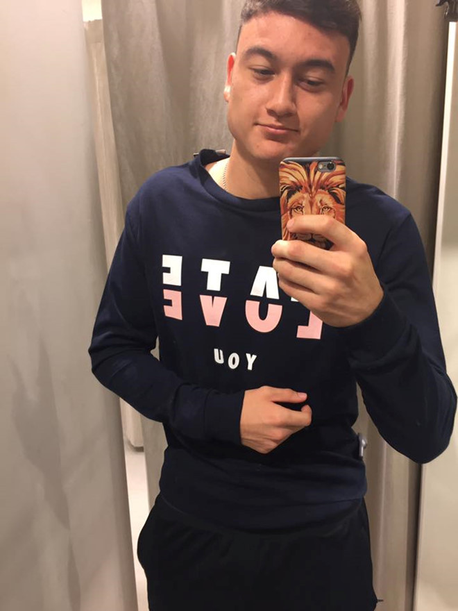 Gu thoi trang tre trung, don gian cua thu mon Dang Van Lam hinh anh 2