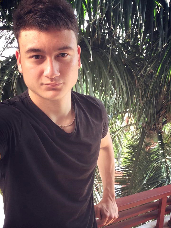 Gu thoi trang tre trung, don gian cua thu mon Dang Van Lam hinh anh 7