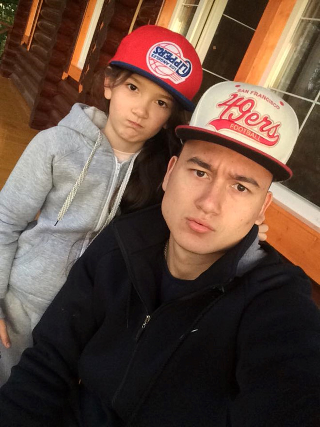 Gu thoi trang tre trung, don gian cua thu mon Dang Van Lam hinh anh 10