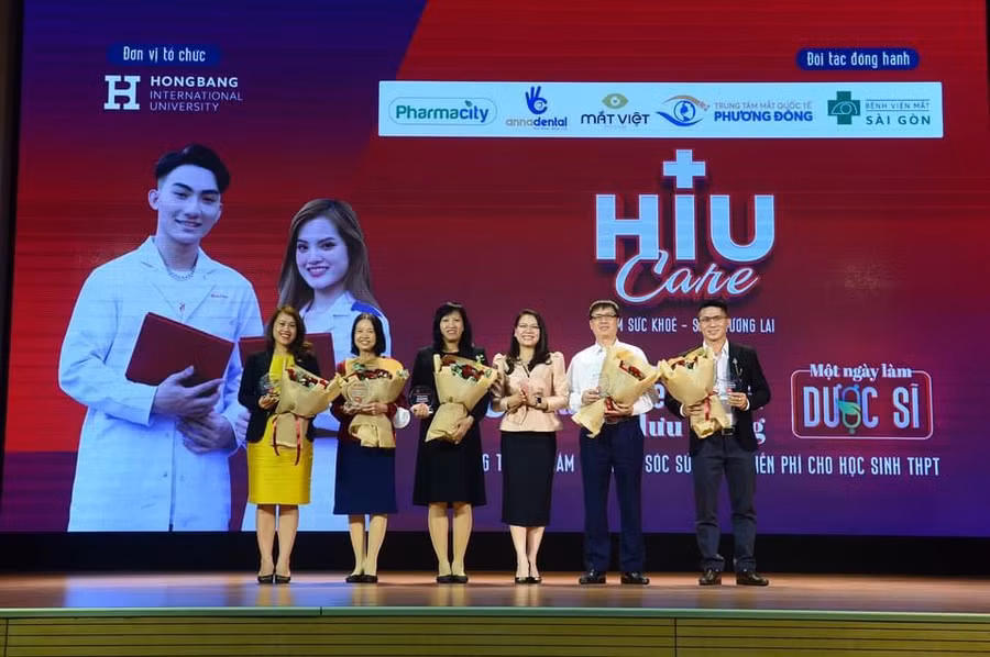 ĐH Quốc tế Hồng Bàng ra mắt chương trình HIU CARE