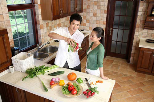 Lương cao gấp 3 vợ, tôi vẫn giặt giũ, quét nhà, rửa bát ảnh 3 luong cao gap 3 vo, toi van giat giu, quet nha, rua bat - 3