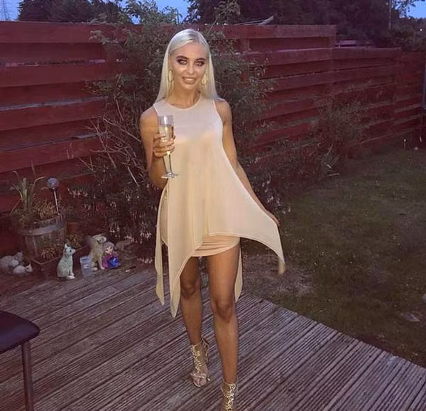 co gai tre tram cam nang, suyt tu tu vi lam dung thuoc tranh thai khan cap - 1