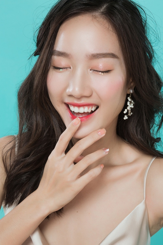 Gợi ý 3 kiểu makeup trong veo phù hợp cho mọi dịp ảnh 4 Gợi ý 3 kiểu makeup trong veo phù hợp cho mọi dịp ảnh 4