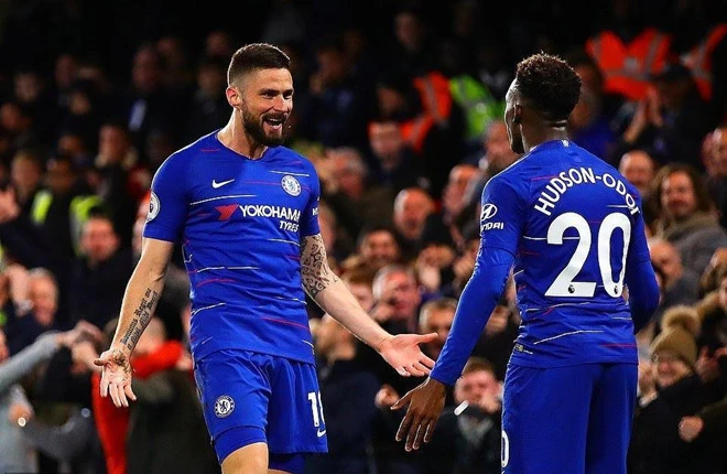 Giroud mở tỷ số cho Chelsea sau đường kiến tạo của Hudson-Odoi