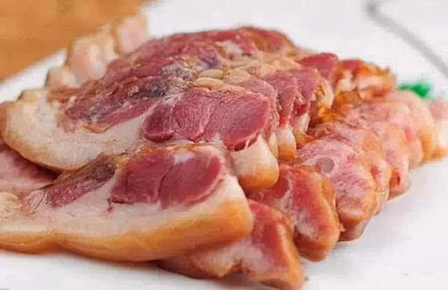 dung an phan nay cua thit lon, co nau chin 100 do c van khong the sach - 1