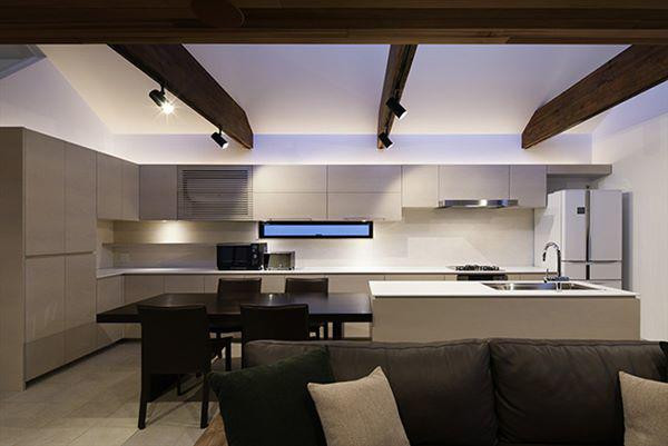 Xoay 45 độ tránh nắng, căn nhà kiểu Nhật được khen hết lời vì vừa đẹp vừa hay ảnh 16 xoay 45 do tranh nang, can nha kieu nhat duoc khen het loi vi vua dep vua hay - 16