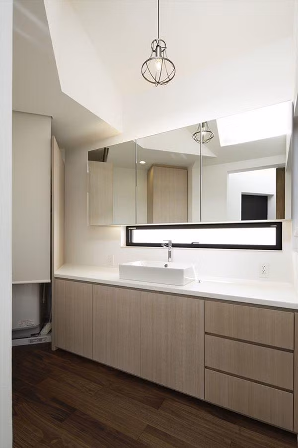 Xoay 45 độ tránh nắng, căn nhà kiểu Nhật được khen hết lời vì vừa đẹp vừa hay ảnh 20 xoay 45 do tranh nang, can nha kieu nhat duoc khen het loi vi vua dep vua hay - 20