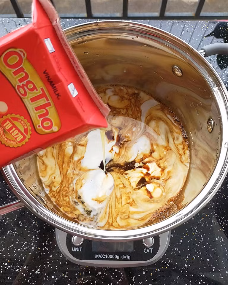 Cách pha cà phê cốt dừa Hải Phòng thơm ngon khiến giới trẻ mê mẩn ảnh 3