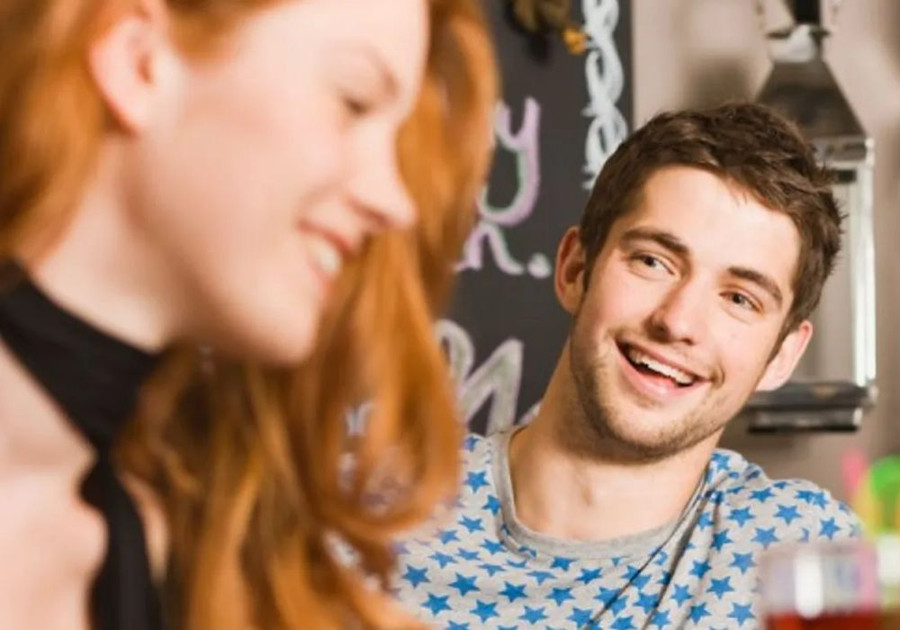 Tử vi 12 cung hoàng đạo 12/2: Hổ Cáp vận đào hoa rực rỡ