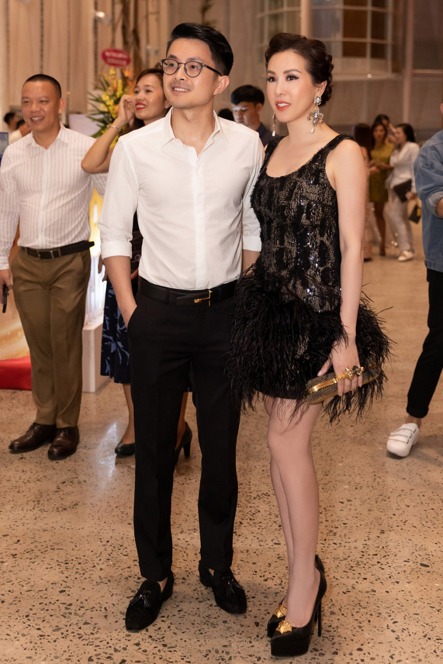 Hoa hậu Thu Hoài ngại ngùng, không muốn xuất hiện cạnh bạn trai kém 10 tuổi ảnh 1 thuhoai