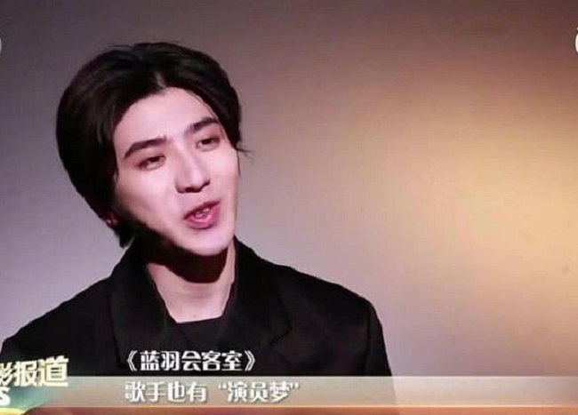 Thái Từ Khôn lộ di chứng phẫu thuật thẩm mỹ, bị chê là "mặt rắn" - Ảnh 4. Thái Từ Khôn lộ di chứng phẫu thuật thẩm mỹ, bị chê là "mặt rắn" - Ảnh 4.