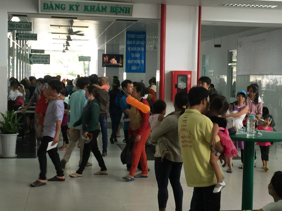 Vụ bé trai tử vong tại nhà trẻ nghi do sặc cháo ở TP.HCM: Bác sĩ tiết lộ thông tin đau lòng - Ảnh 4. Vụ bé trai tử vong tại nhà trẻ nghi do sặc cháo ở TP.HCM: Bác sĩ tiết lộ thông tin đau lòng - Ảnh 4.