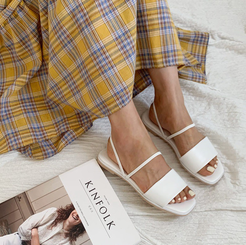 4 kiểu giày bệt giúp bạn cao ráo không kém giày cao gót ảnh 15